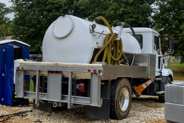Best Portable restroom trailer rental  in Northridge, OH